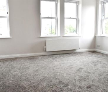 1 bedroom duplex to rent - Photo 5