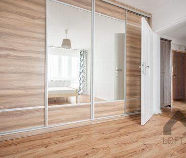 Dwupokojowe mieszkanie z pięknym widokiem w centrum Jaworzna do wyn... - Photo 6