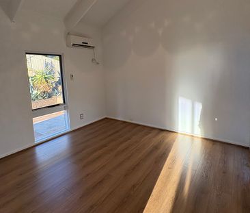 4-bedroom shared house / townhouse, Deepdene Avenue - Photo 3