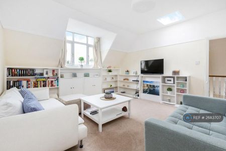 1 bedroom flat to rent - Photo 2