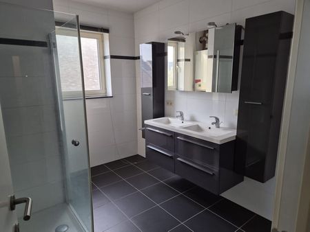 Appartement te huur - Foto 3