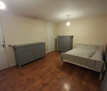 Room in a Shared Flat, Lockwood Square, SE16 - Photo 3