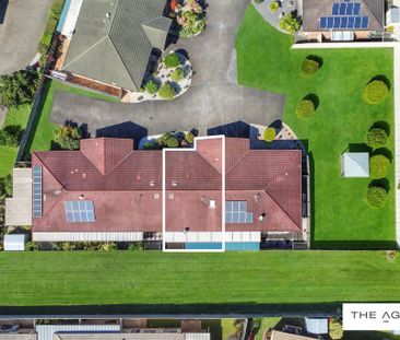 GROUND LEVEL VILLA - Photo 6