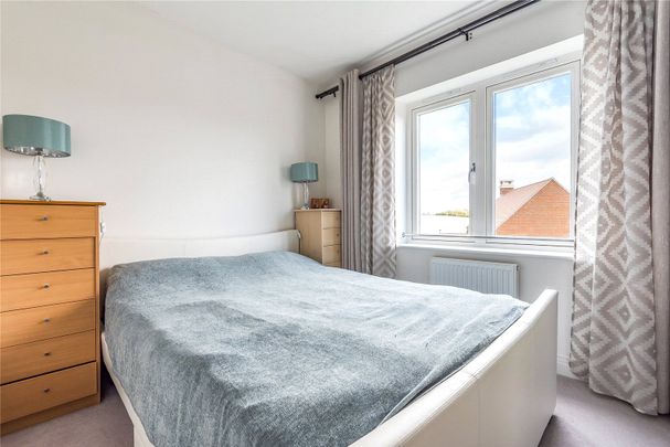 4 bedroom semi-detached house to rent - Photo 1