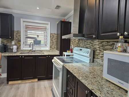 For Lease - 47 Cindy Nicholas Drive Unit# Bsmt, Toronto, Ontario - Photo 3