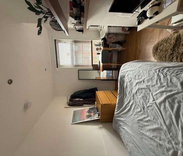 Teversal Avenue: Bed Student House, NG7 - Photo 4