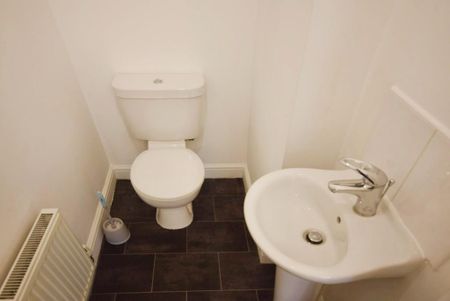 3 bedroom townhouse to rent - Photo 4