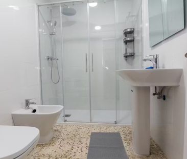 Calle Martínez Maldonado, Málaga, Andalusia 29007 - Photo 5