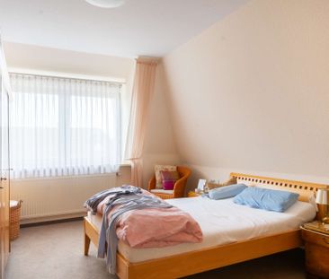 Großzügige Dachgeschosswohnung in zentraler Lage mit Balkon. Obj. 9437 - Photo 5