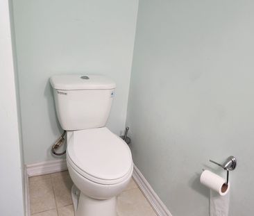 For Lease - 75 Vanderpool Crescent, Brampton, Ontario - Photo 6