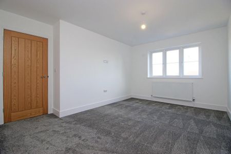 3 bedroom terraced house to rent - Photo 3