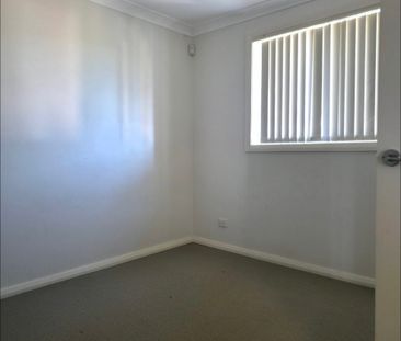 Lurnea - Photo 2