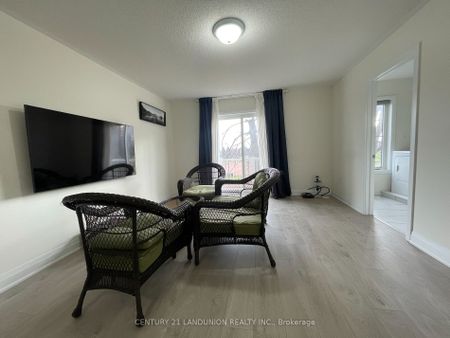 For Lease - 17 McConaghy Court, Vaughan, Ontario - Photo 5