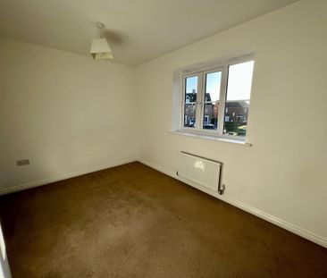 Wintergreen Road, Bury St. Edmunds, Red Lodge - Photo 1