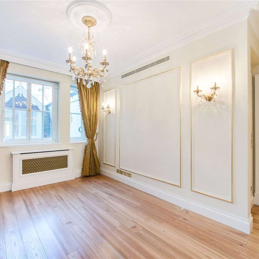 Situated on the first floor of this period conversion, the property offers a light and airy South facing reception room. - Photo 1