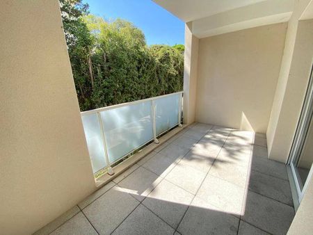 Location appartement récent 2 pièces 38.37 m² à Montpellier (34000) - Photo 4