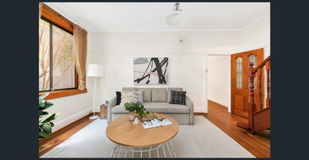 Outstanding inner city retreat in excellent location - Photo 1