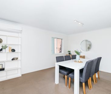 Expansive Living - Photo 3