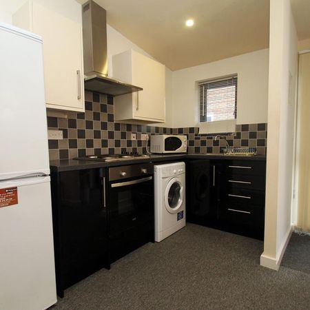 1 bedroom apartment to rent - Photo 3