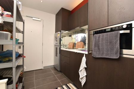 907/53 Batman Street - Photo 4