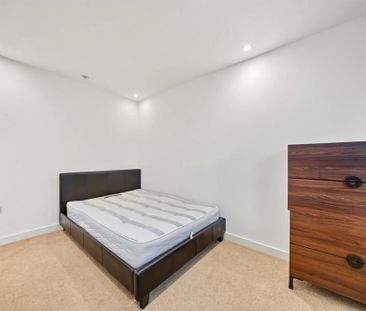 2 bedroom maisonette to rent - Photo 6