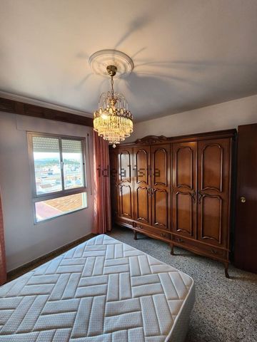 Alquiler de piso en Calle Antequera - Photo 3