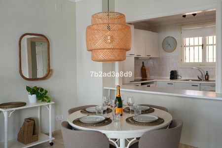 Middle Floor Apartment · El Paraiso - Photo 3