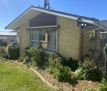 Family Living in Gleniti - Photo 3