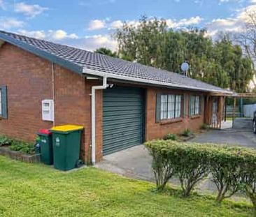 Stunning Family Home with Single Internal Garage & Outdoor Space in... - Photo 3