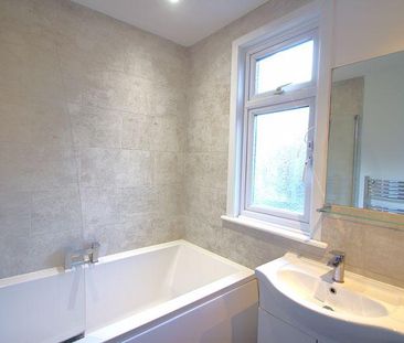 3 bedroom semi-detached house to rent - Photo 6