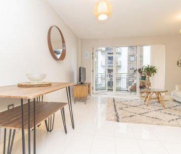 2 bedroom apartment to rent - Photo 4