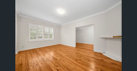4-Bedroom Ground-Floor Retreat in Leafy Killara - Photo 2