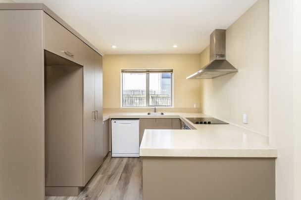 Spacious 3 bedroom townhouse in Cashmere High School zone! - Photo 1