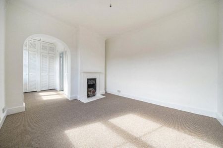 4 bedroom detached house to rent - Photo 5