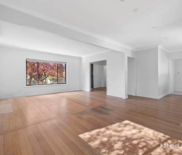 10 Lorienne Street, HEATHMONT - Photo 1