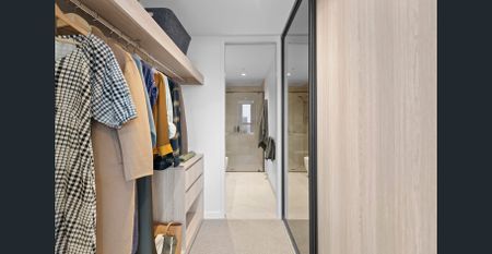 AUSTRALIAN LUXURY THAT FEELS LIKE HOME! - Photo 3