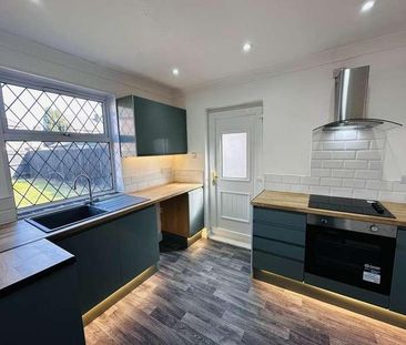 Belton Grove, Grimsby, DN33 - Photo 1