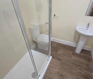 Goschen Street, Southwick, Sunderland, Tyne & Wear, SR5 2LR - Photo 6