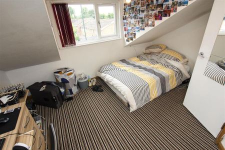 5 bedroom house to rent - Photo 4