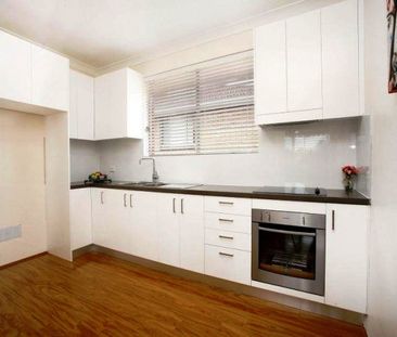 Fully Renovated Unit With Internal Laundry! - Photo 1