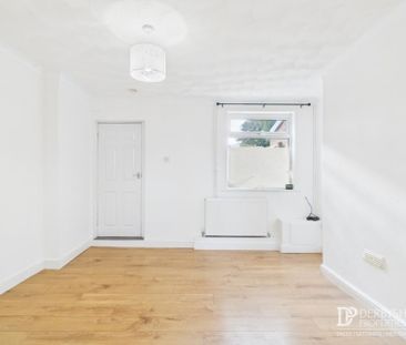 2 Bedroom Terraced House - Photo 1