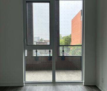 For Lease - 285 Dufferin St Street Unit# 222, Toronto, Ontario - Photo 2