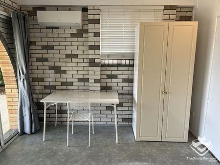 Fully renovate studio for rent - Photo 2