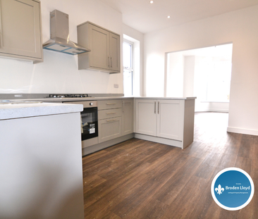 3 bedroom terraced house to rent - Photo 5