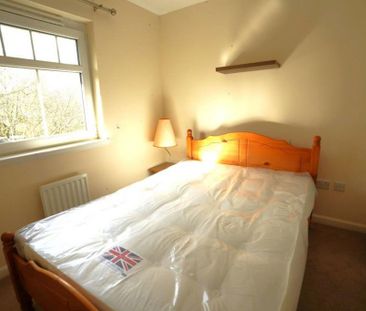 2 bedroom semi-detached house to rent - Photo 3