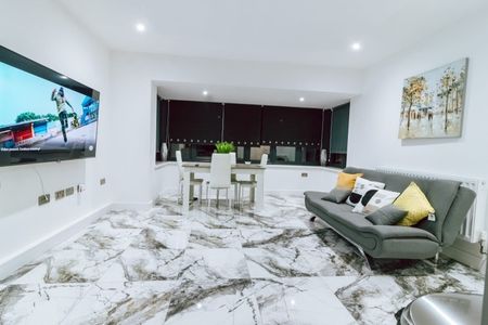 Banstead Road, Purley - Photo 2