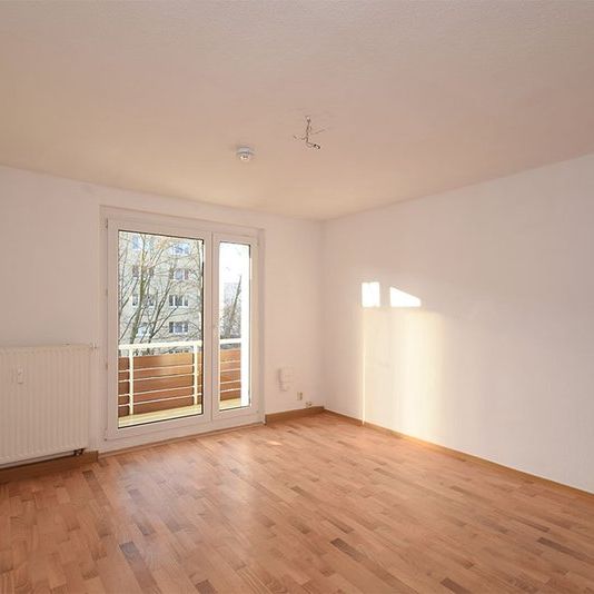 3-Raum-Wohnung Moskauer Straße 30 - Photo 1