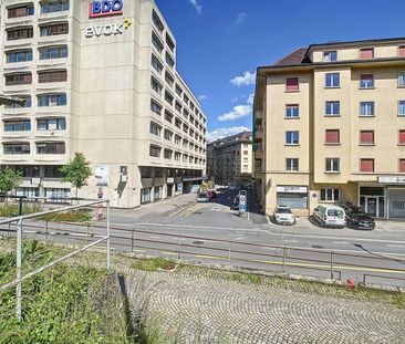 CHARMANT STUDIO EN PLEIN COEUR DE FRIBOURG ! - Photo 5