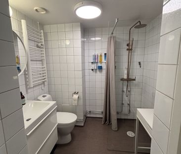 Ektorpsvägen, Nacka - Photo 1