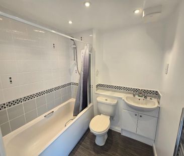 2 bedroom flat to rent - Photo 6